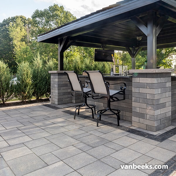 Unilock Umbriano Concrete Coping